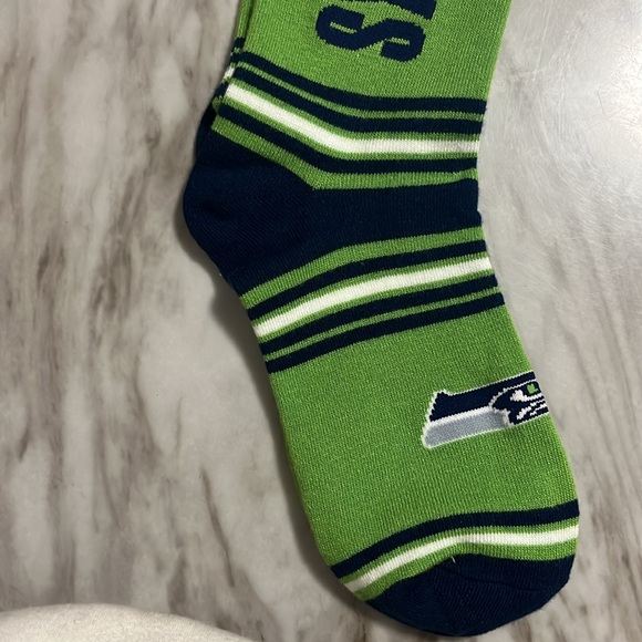 NFL Seattle Seahawks Socks New With Tags - Picture 6 of 9